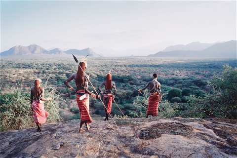 "Si quieres ir rápido ve sólo, si quieres ir lejos ve acompañado".
Proverbio africano
#Fuedicho