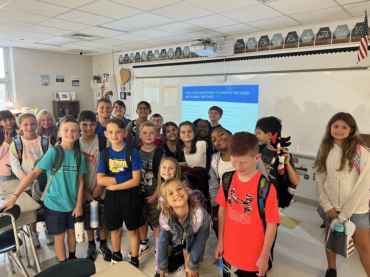 mrshatch4th's tweet photo. Had so much fun on the first day that we almost forgot to snap a pic!! Lined up and still smiling at the end of a great day! #hatchimals #4thgrade #pennellpride @PDSD_Pennell https://t.co/evKyg5wZX2