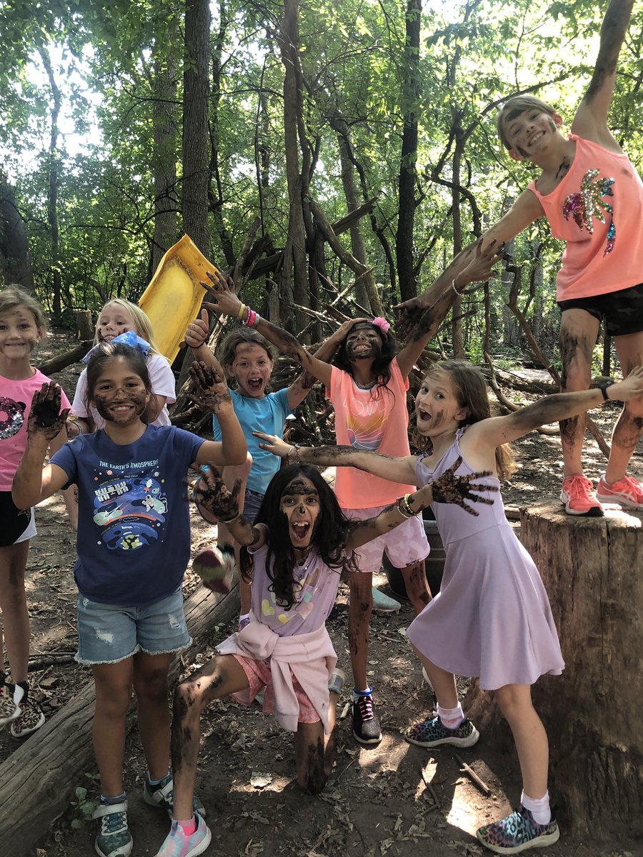 heyerlearning's tweet photo. #WildernessWednesday
Itβs a tradition!!!!!β€οΈ
First WW always involves #mud because #WeAreWashable!! And seriously, who doesnβt want more #smiles, #giggles, and #BellyLaughs in their life! #WeLoveOutdoorLearning #UsingOurSenses #SmilesForMiles https://t.co/uMTmvK8ncF