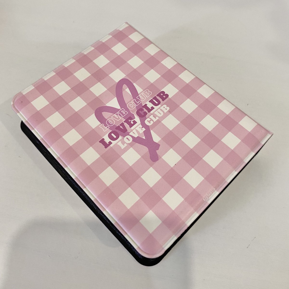 yjwshii's tweet photo. . . . #shiis_mails ☻︎

✈︎  @sjyluvcolls 

◟ my first time buying a collbook and i super luv it <3 the design and quality are so good parang ayoko na mag qs kdkksksj definitely worth it bilhin ^^ thank you so much !

#luvcomails https://t.co/q5rV3qz6z2
