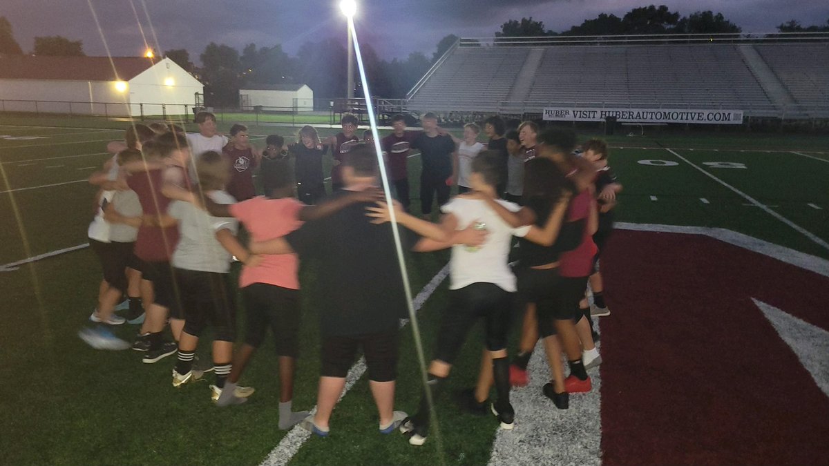 Newark Middle School Athletics (@newarkmiddle) on Twitter photo 7th grade Cats defeat Groveport 14-12. Michael Kopachy threw two touchdowns to Treig Loughman. Daniel Hoberg added a two point conversion. Brody Randall had a great night on defense. They improve their record to 1-1-1 <a href="/coachkpatch2255/">Mike Kopachy</a> <a href="/newark_football/">Newark Wildcats Football</a> 7th grade Cats defeat Groveport 14-12. Michael Kopachy threw two touchdowns to Treig Loughman. Daniel Hoberg added a two point conversion. Brody Randall had a great night on defense. They improve their record to 1-1-1 <a href="/coachkpatch2255/">Mike Kopachy</a> <a href="/newark_football/">Newark Wildcats Football</a>