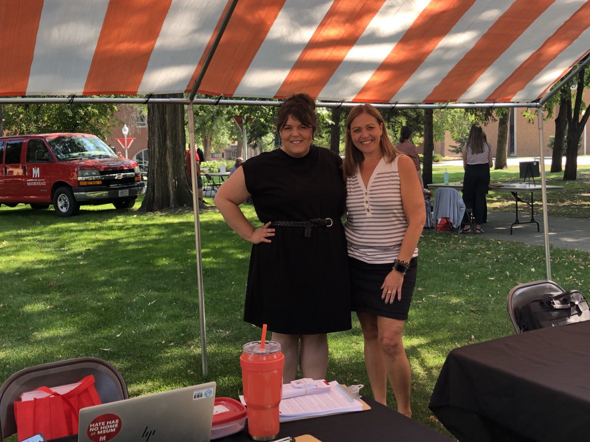 A perfect day for students to learn about the many job opportunities available on campus. If you missed it, you still have a chance to find jobs on #DragonJobs ⁦<a href="/MSUMoorhead/">Minnesota State Moorhead</a>⁩ ⁦<a href="/MSUMCDC/">MSUM CDC</a>⁩.