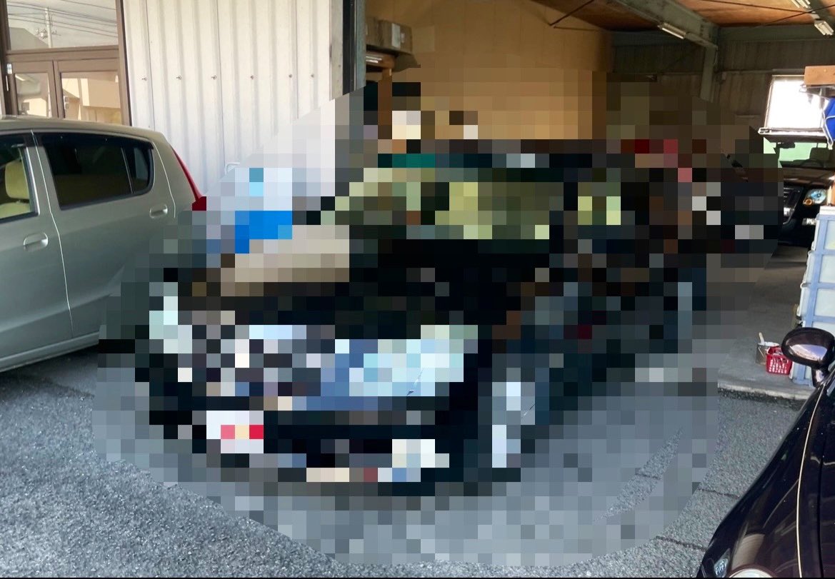 久々にTwitterに投稿します。
バイク乗ることをやめて。マイカー。
買いましたー。いうてる間に納車です
😳😳😳😳😳😳😳😳😳😳😳

単車は売ってないです。持ってます。
念願のマイカー😳💕

見てのわかるよーにおじいちゃんカーです