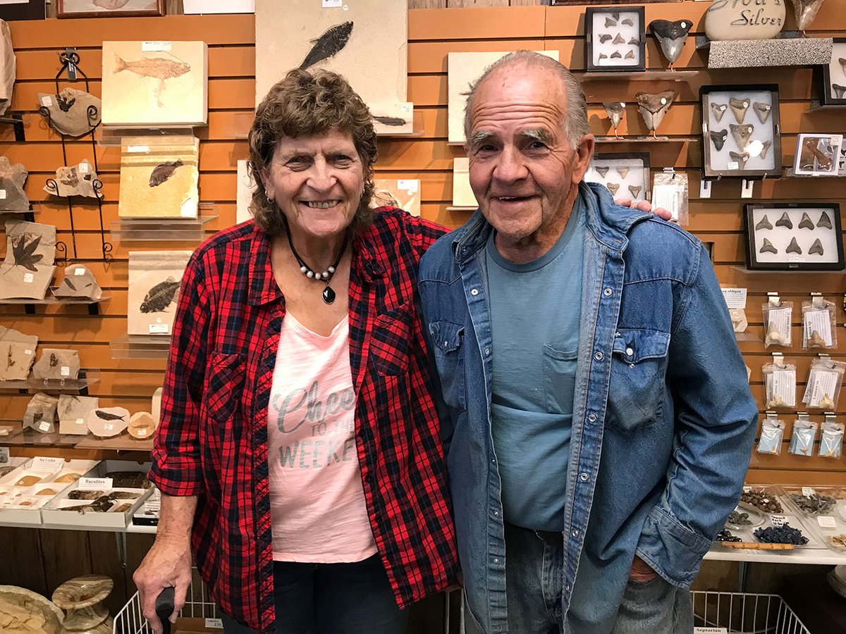 Thermopolis_WY's tweet photo. https://t.co/i6ltqThidY : The Rock Shop https://t.co/iL7SSX8tLD https://t.co/qJN8RNhBu5