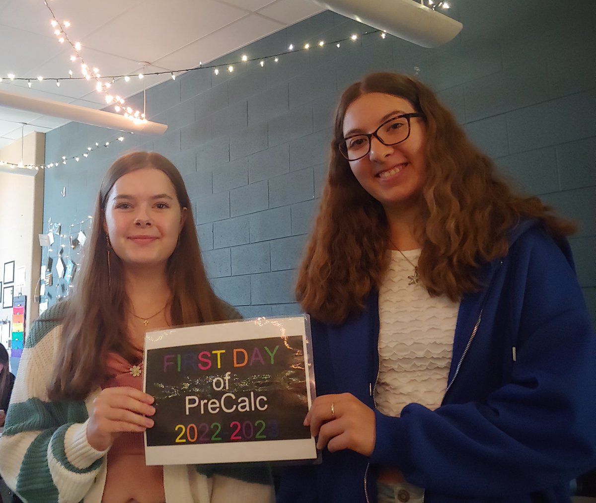 MrsLewSLEHS's tweet image. Here we go!  First Day of PreCalc 2022-2023!