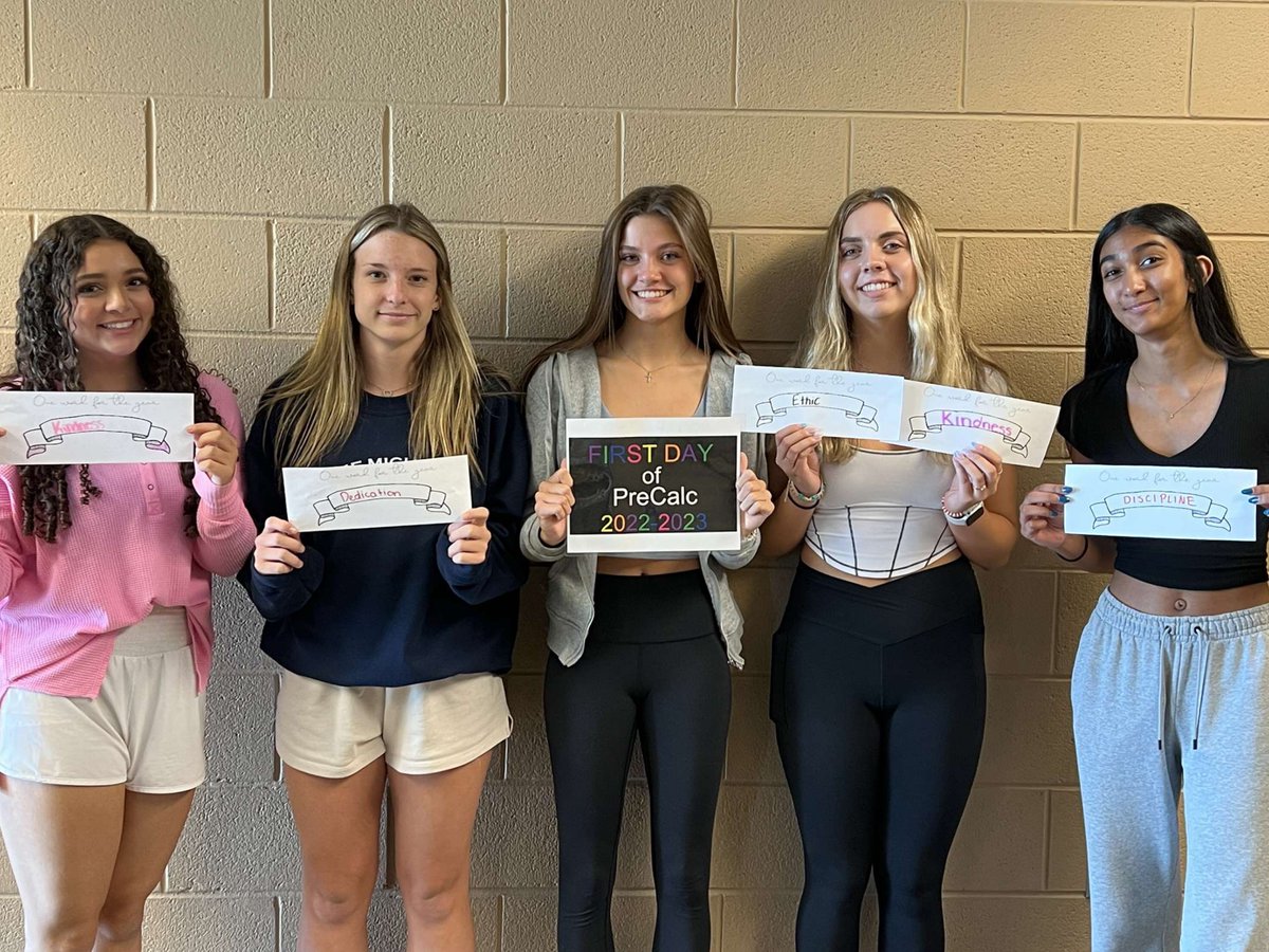 MrsLewSLEHS's tweet image. Here we go!  First Day of PreCalc 2022-2023!