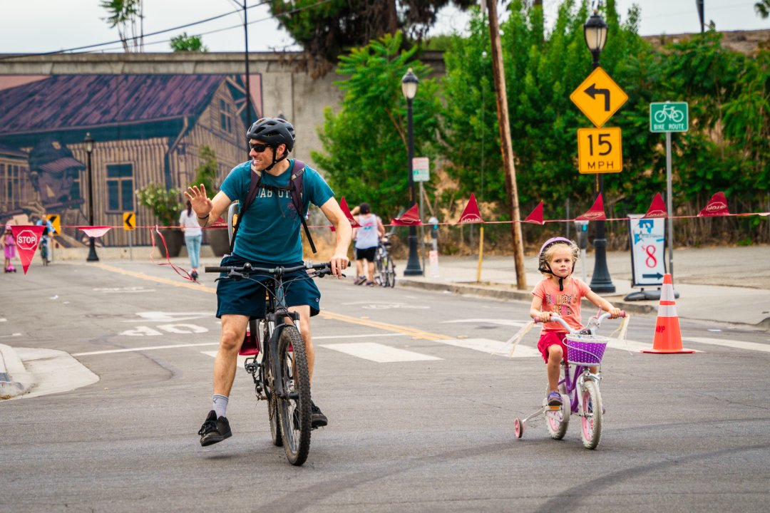 VivaCalleSJ's tweet photo. Viva CalleSJ is the perfect event for all ages! Ride, walk, roll or skate along 6 miles of open streets. Don't miss the fun on September 18! 😊
#VivaCalleSJ #VCSJ #SanJose #BuildingCommunityThroughFUN https://t.co/gFxFcWxTnm