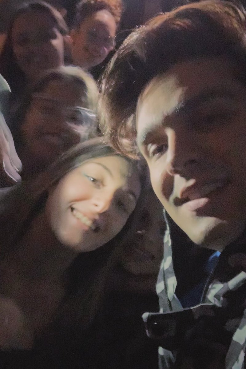 pcampistals's tweet photo. obrigada por criar memórias tão especiais em mim, te amo pra sempre @luansantana https://t.co/J9fCR53Zdn