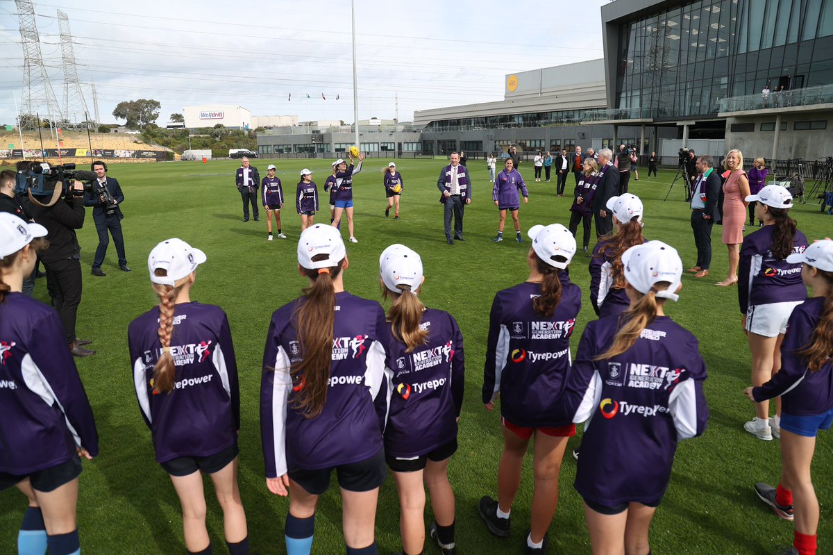 freodockers tweet picture