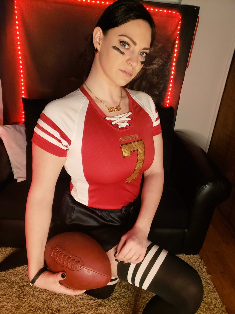 Elite QOS Cuckoldress on Twitter "🐍 Football seasons here again... and