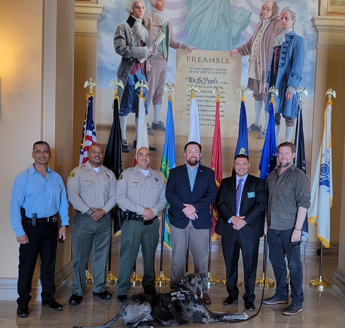 #StarPost309 and military #veterans of the <a href="/LASDHQ/">LA County Sheriffs</a> had the pleasure of meeting with Director of @LACoDMVA <a href="/zenner_jim/">Jim Zenner</a> to discuss our continued collaboration for the benefit of our #veteran community. Looking forward to more great things to come.