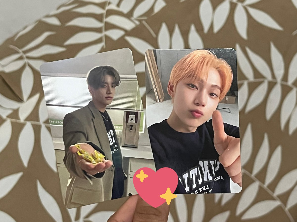 hyunemartfinds's tweet photo. wts lfb enha enhypen pc ph

✧ j ver junction version
— onhand &amp; mint condi
— ₱250 each (prio PAYO)
— rcbyt
— can do 3 days reservation

    𓏔 reply “mine + member” to claim! <3

# sunoo selfie selca jake concept manifesto album https://t.co/GP4ScSYT0J
