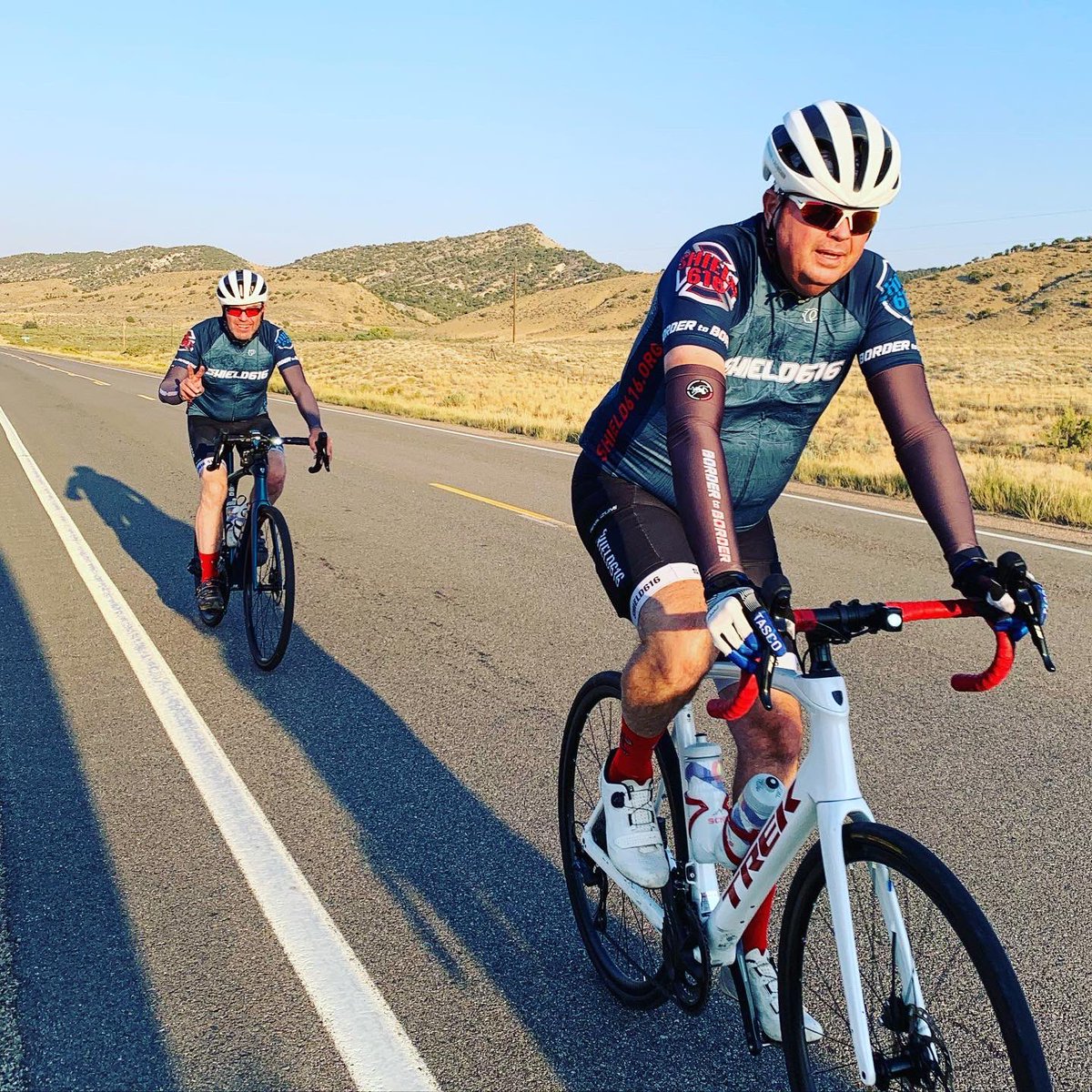 GrandCoSheriff's tweet photo. 🎉🚴♂️🎉 Awesome job today Undersheriff Schafer & Lieutenant Rauch! They rode w/@Shield616_ Border to Border from the Utah Border all the way to Hayden, CO (107.1 miles/5,400 elevation gain)! Get some much needed rest for tomorrow!🎉
➡️https://t.co/H0IR7FI35X
#Shield616 https://t.co/YMHeRpo3zF