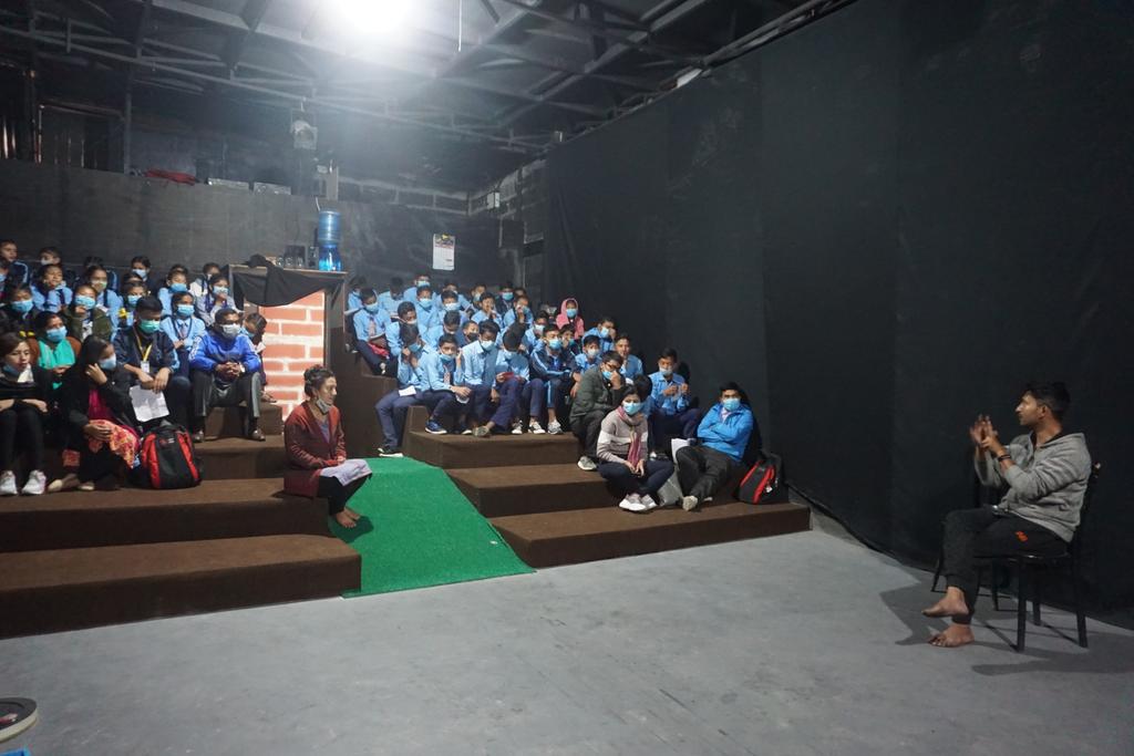 rjmoin's tweet photo. What inspires you ?

This inspires me to work every single day in showing bigger dreams for my students and to show them the ways to achieve them. 

What about you??

#theater 
#proudteachermoment  #happyteacher #educationinnepal  #LeadershipWeNeed https://t.co/aXEAJzbyZ4