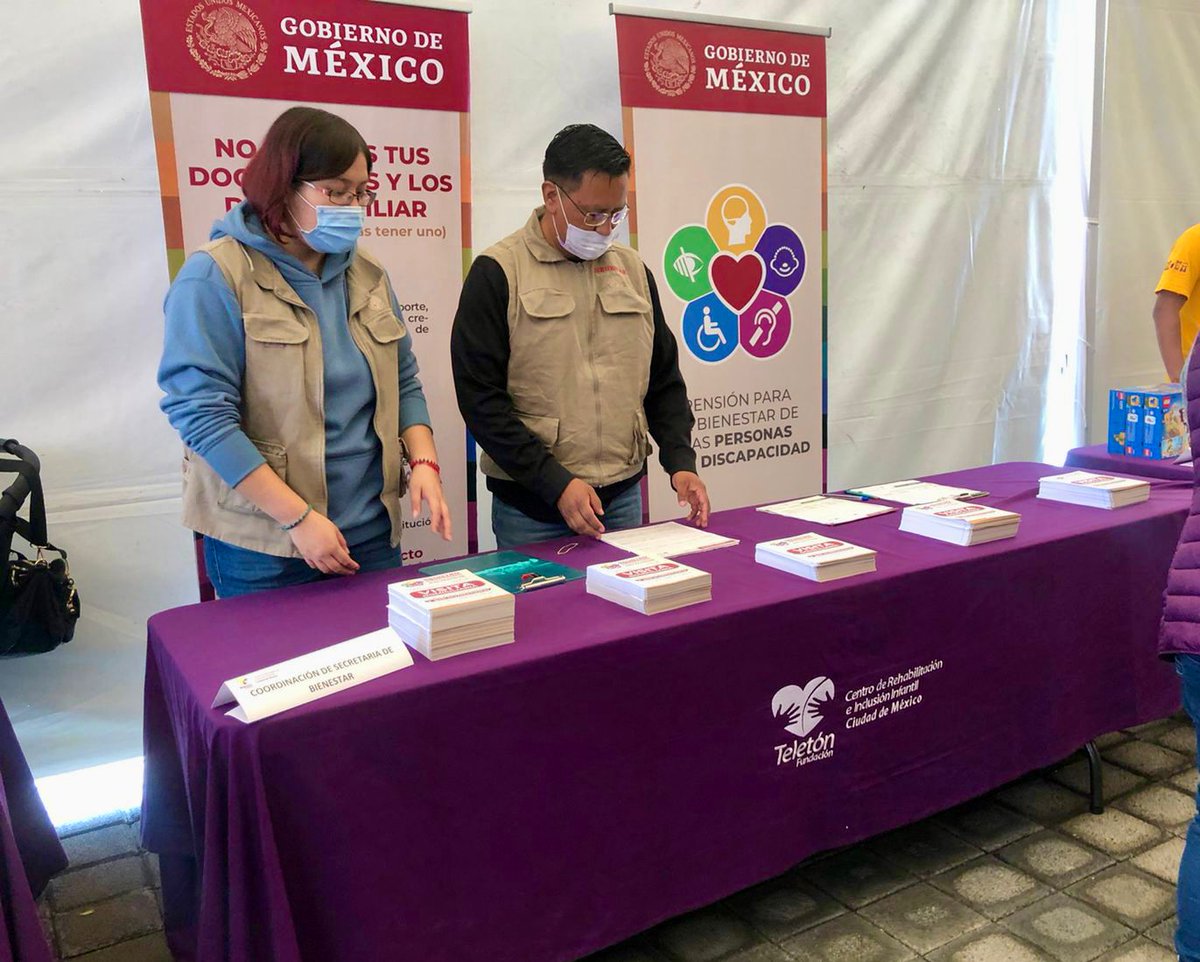 FanyCorreaG's tweet photo. Nuestro equipo de @Bienestar_CDMX participa en la 12va Jornada de Inclusión “Hacer visible lo invisible, reconociendo los paradigmas de la discapacidad” que realiza el #CRITCDMX, donde contamos con un módulo para hacer el registro a la #PensiónDiscapacidad. 

#BienestarCDMX https://t.co/vzEd79AFkt