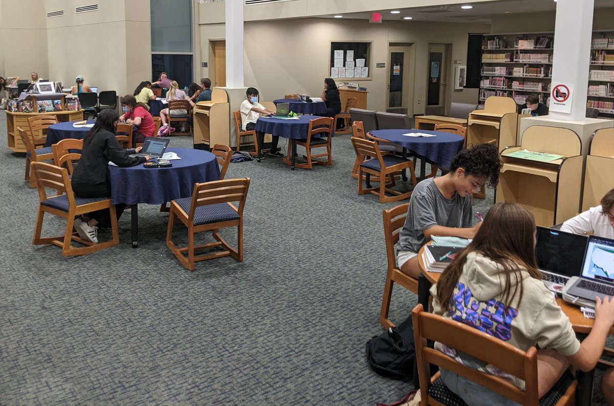 DNHSNighthawks's tweet photo. Nighthawk Tutoring began tonight and runs every Monday and Wednesday 615-815 PM. Thanks to DNHS Ed Foundation for their support. https://t.co/gSz09tonw7