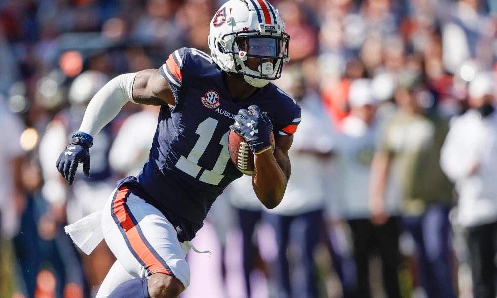 Rico_Scott1's tweet photo. Blessed to receive an offer from Auburn @CoachWeachter @EdOBrienCFB @RyanSnyderOn3 @AuburnFootball @Coach_Ike19 #WarEagle https://t.co/LRwm4Wjleu
