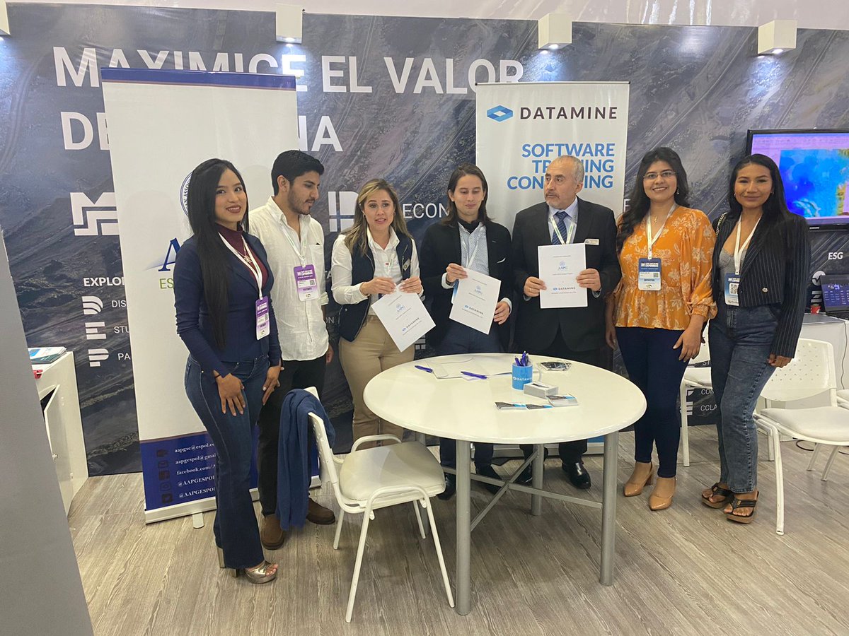 AAPGESPOL's tweet photo. Es grato informarles que AAPG ESPOL un convenio con la empresa líder mundial de la tecnología y servicios útiles en la planificación y gestión de operaciones mineras, @dataminelatam https://t.co/7R6vacSUyX