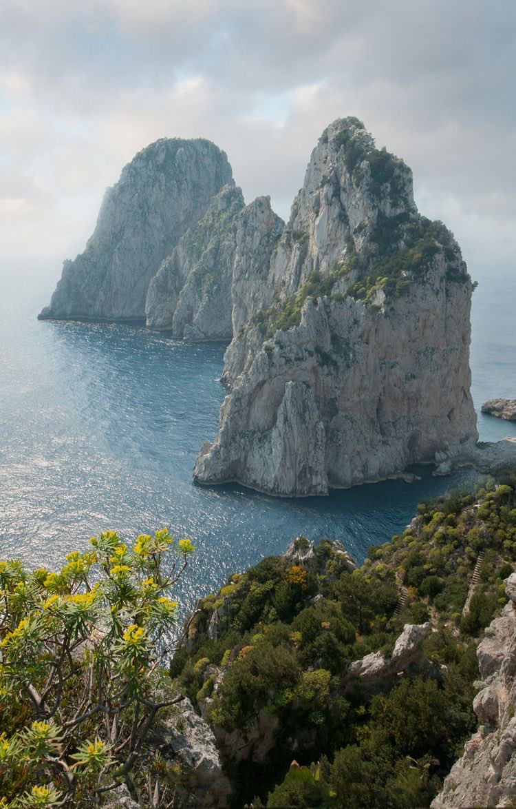 TheOutdoorsmenx's tweet photo. Italy https://t.co/jWBlpjQ9No