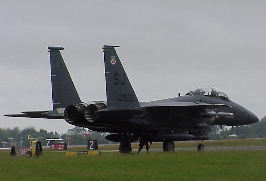 ScreamyB0I's tweet photo. 8:37am EST
Boston Air traffic control alerts military, Air National guard mobilizes jets to intercept and follow flight 11
#Setember11 https://t.co/exNifDydiJ