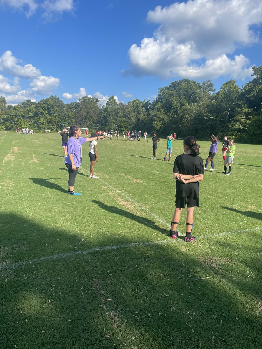 StranakWade's tweet photo. Coach McGarrh giving instruction to the girls during practice!!! So blessed to be able to coach with such an amazing person that has a heart for the girls. #Lionsheart #Lionsfirst https://t.co/HwqVxtFRc6