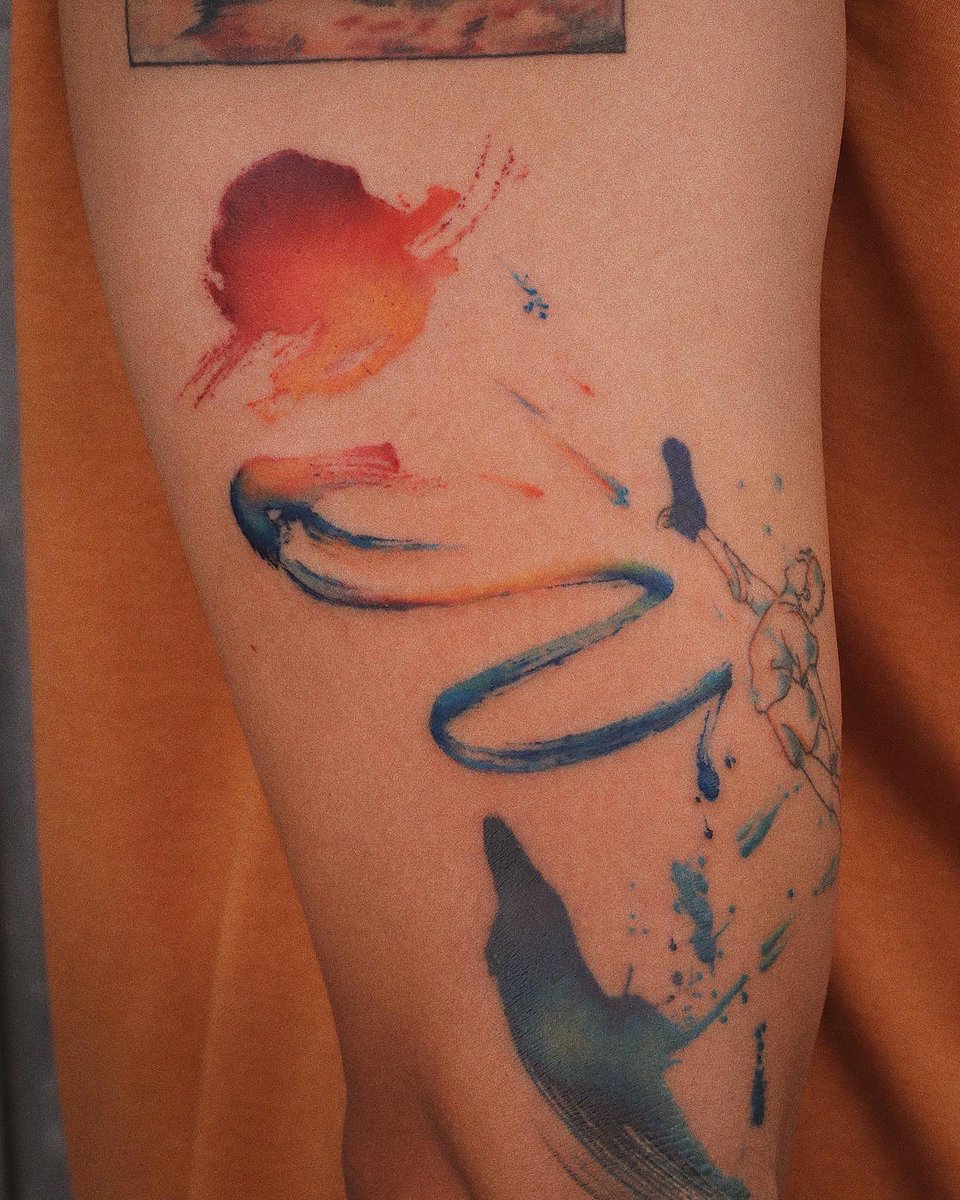 wishtattt's tweet photo. Sparkle 
Touch up tattoo
ต่อเติมลายสัก
Booking only
Line : @ wishtatt (มี@)
#tattoo #tattooartist #brush #brushtattoo #ร้านสัก #ร้านสักกรุงเทพ #ช่างสัก https://t.co/KFZqPtZeTP