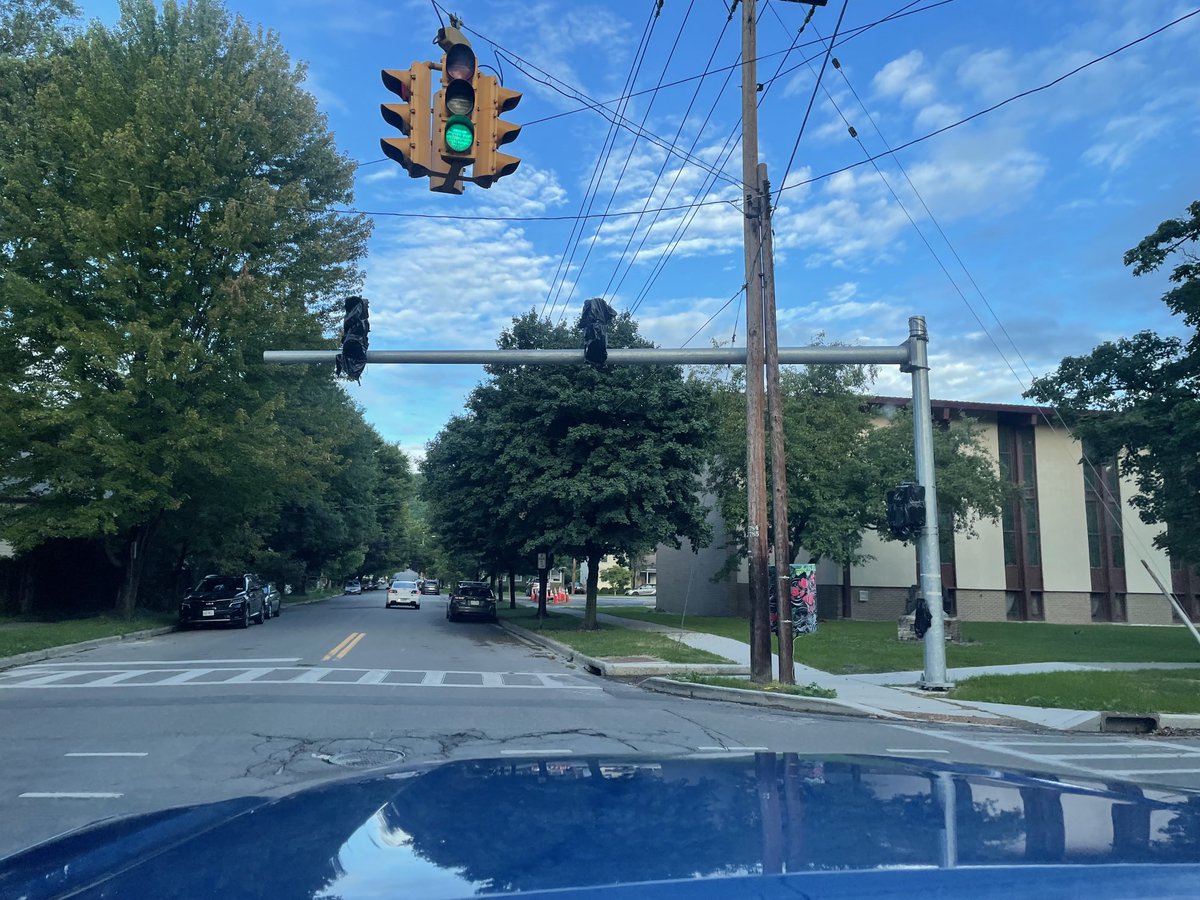 Does anybody else think putting up big steel poles with traffic lights to replace the long-standing current ones is a good use of resources? This is one of several in Fall Creek —instead, how about fixing the pot-hole scarred roads? ⁦<a href="/twithaca/">#twIthaca</a>⁩ ⁦<a href="/ithacavoice/">The Ithaca Voice</a>⁩
