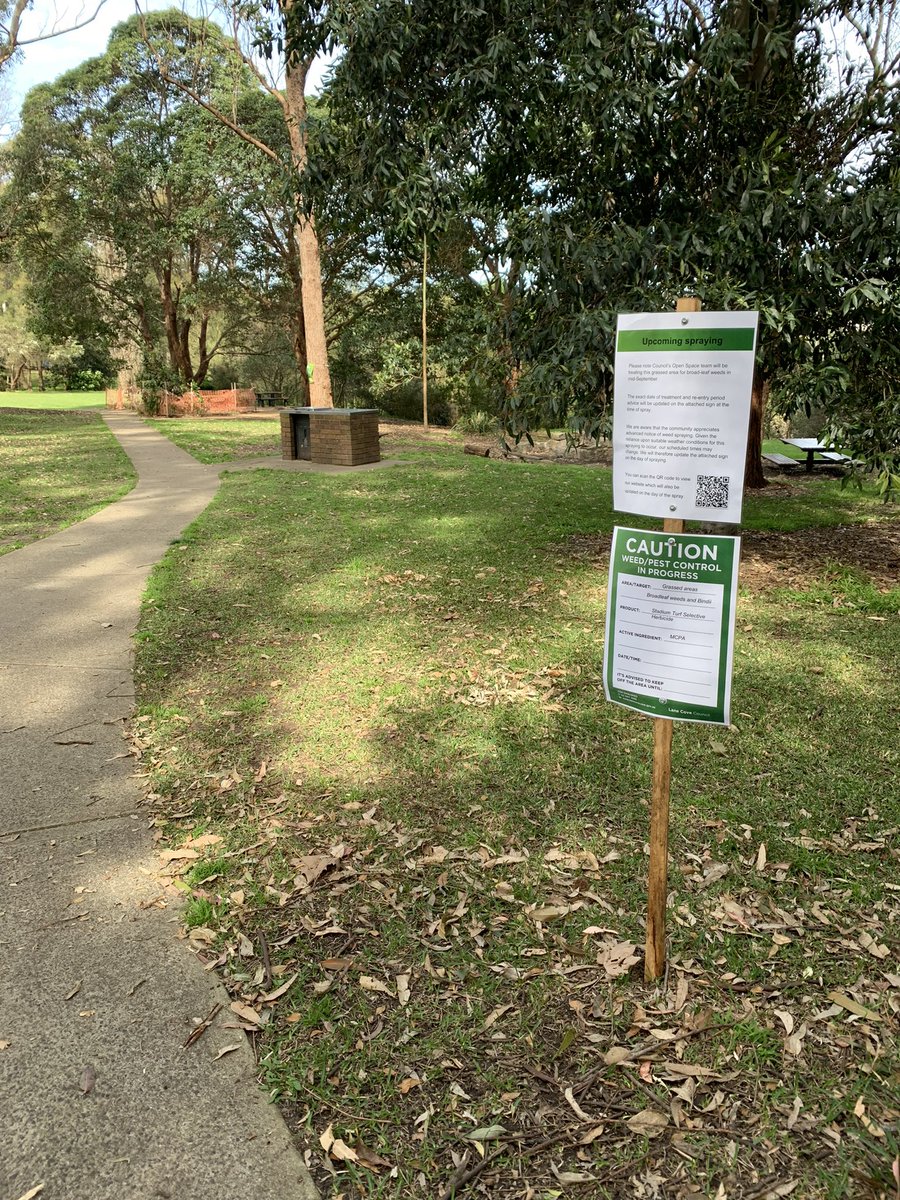 Keep an eye out for these signs at our local parks. 🪧

They will explain when spraying is taking place for broadleaf weed and bindii. 

Find out more info at lanecove.nsw.gov.au/News/Pages/Pes…