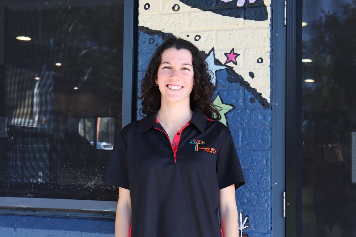erc_wa's tweet photo. MEET OUR STAFF! 

This week, we are introducing Lucy.  

Lucy loves spending time with youth in our programs and getting to know them. She also loves reading, matcha lattes and music! 📖☕🎵

Lucy is studying psychology and is passionate about a future helping young people. https://t.co/g0gHkm4aeg