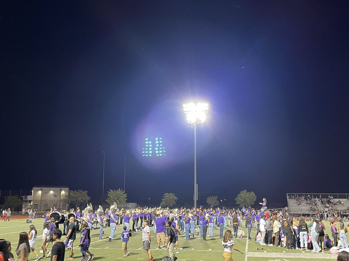 Congrats to the football team for almost beating the admin team! 😂 <a href="/24esther7_EHS/">Esther Valle</a> @vthoma02_EHS <a href="/Desigo13/">Mr. Desi Gonzales</a> @gbrasg <a href="/Eastlake_HS/">Gilbert R . Martinez</a> <a href="/EastlakeStuCo/">Eastlake Student Council</a>  #teamSISD