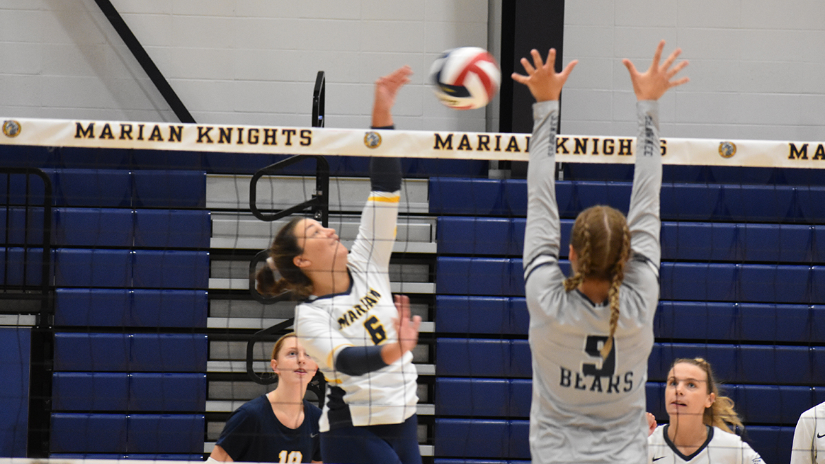 MUKnights's tweet photo. @MarianVball: No. 3 Marian Flattens Spring Arbor in Crossroads League Opener
 - https://t.co/SSLcoVivBQ https://t.co/DtlPqTlDbx