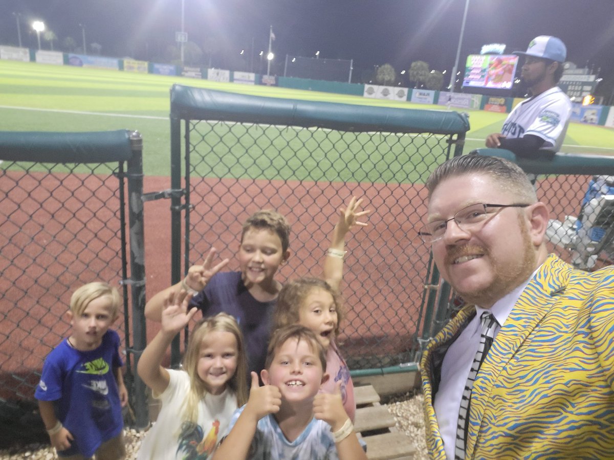 🎙️ The Young Professor 🎙️ tweet media