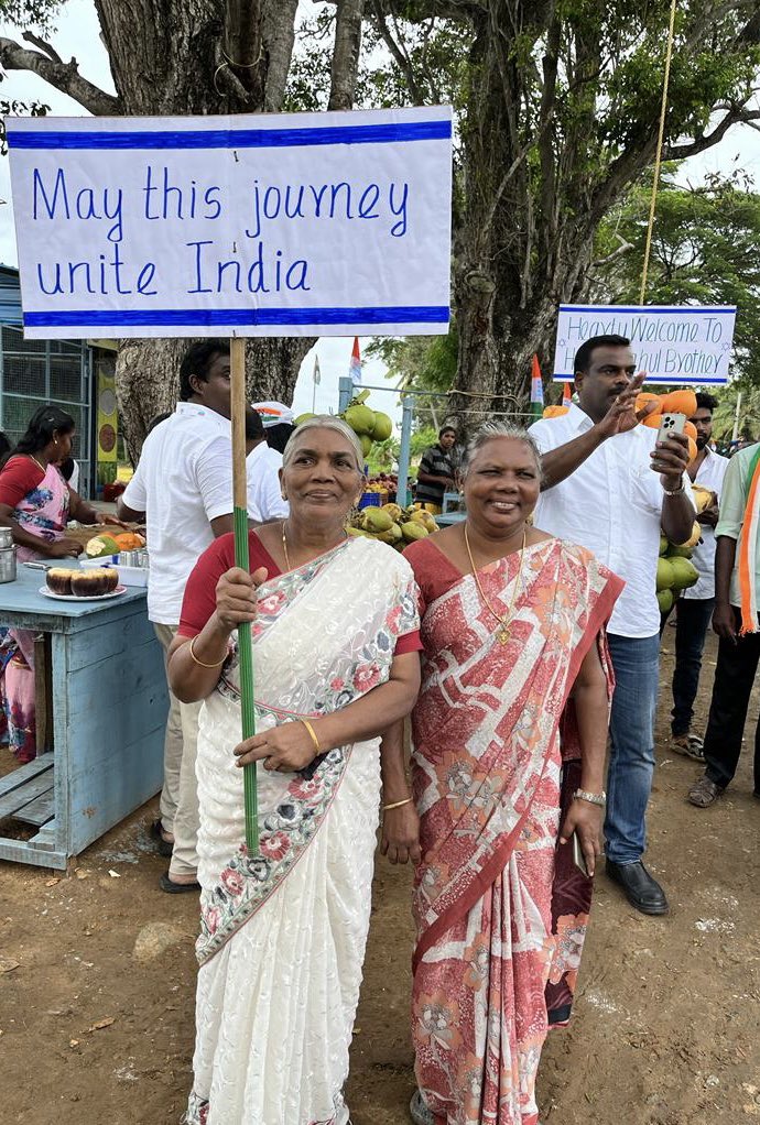 ranvijaylive's tweet image. एक प्यारी तस्वीर | भारत जोड़ो 🇮🇳