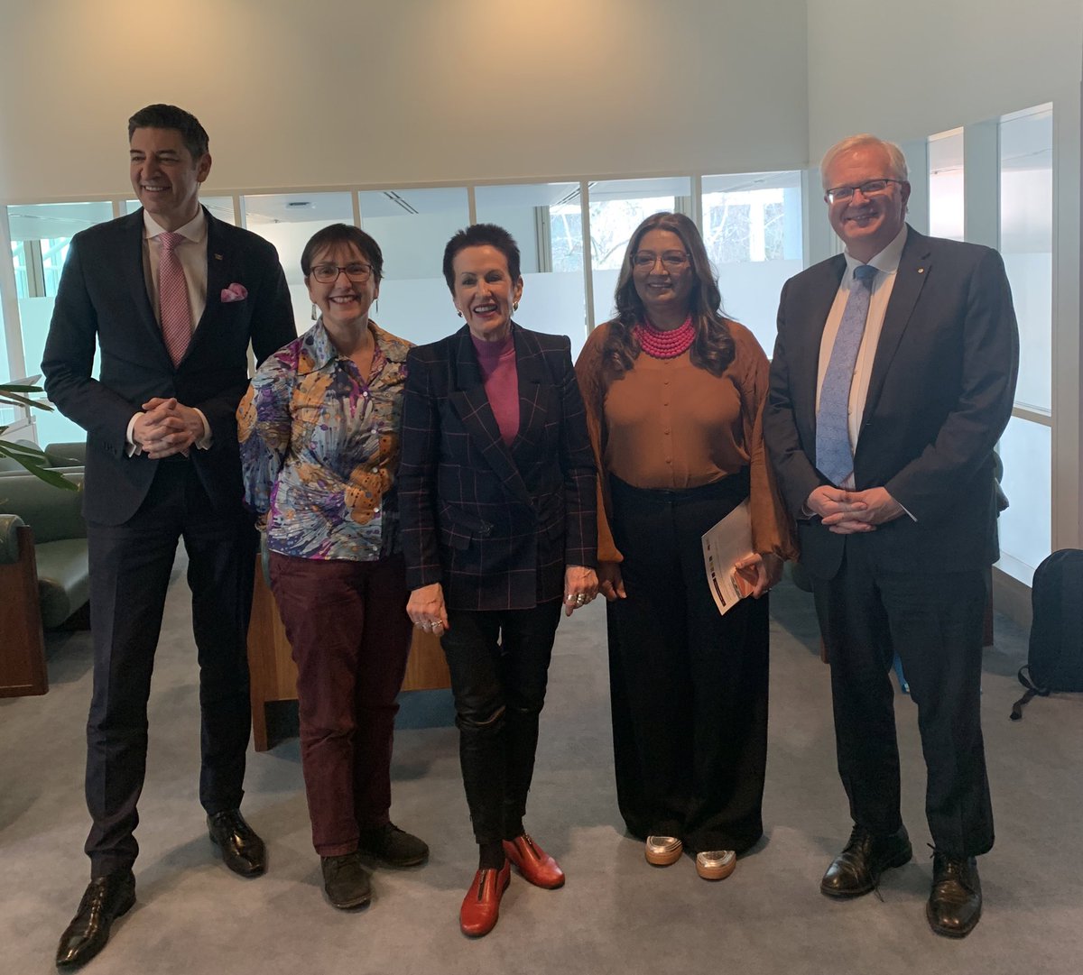 Lord Mayors and <a href="/GroupOfEight/">#Go8</a> meet with <a href="/MehreenFaruqi/">Mehreen Faruqi</a> discussing the importance of  #internationalstudents today.

<a href="/CloverMoore/">Clover Moore AO</a> <a href="/BasilZempilas/">Basil Zempilas</a> <a href="/HelenBurnet1/">@HelenBurnet</a> <a href="/cosmicpinot/">Brian P Schmidt</a>