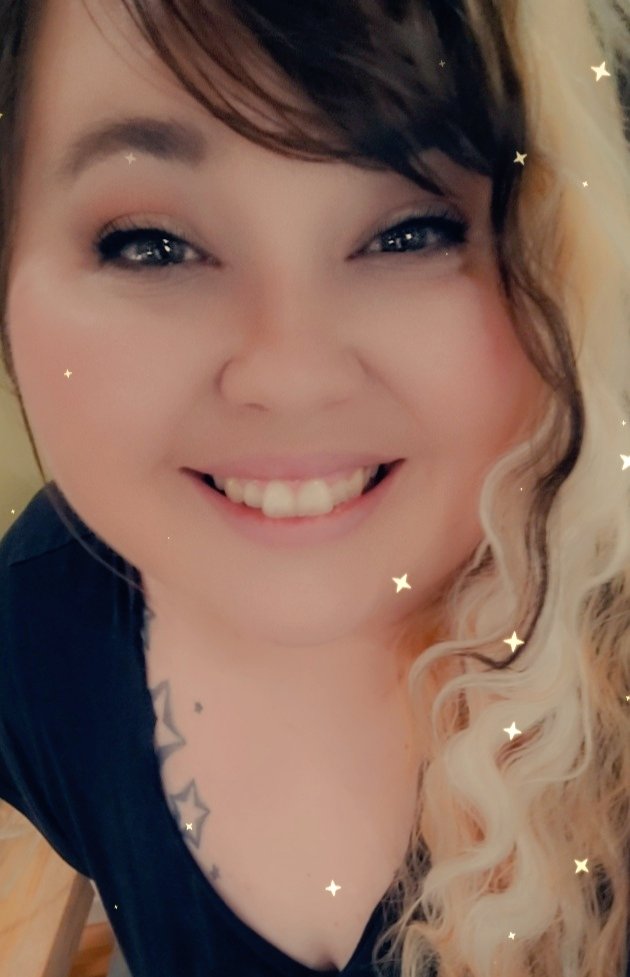 NatashaKnighton's tweet photo. What made you smile today?
A good one for me are paranormal romance books. I'm a big fan of reverse harem/ why choose. 

#book #Readers #TikTok is @ToshaYMiller #Wednesdayvibe #amreading #TWICE #Smile https://t.co/FZtR2B70o1