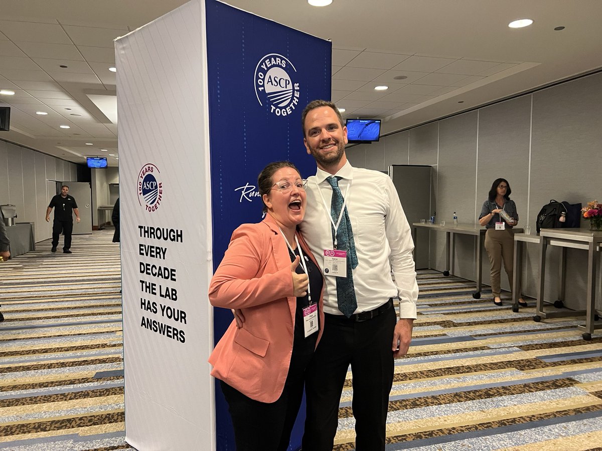 odie0222's tweet photo. Finally the cell bowl team is together in person! Star ⭐️ struck to meet @MedicalLabLadyG #ASCP2022 #ASCPSoMeTeam #ASCPispy https://t.co/tleEELpHec