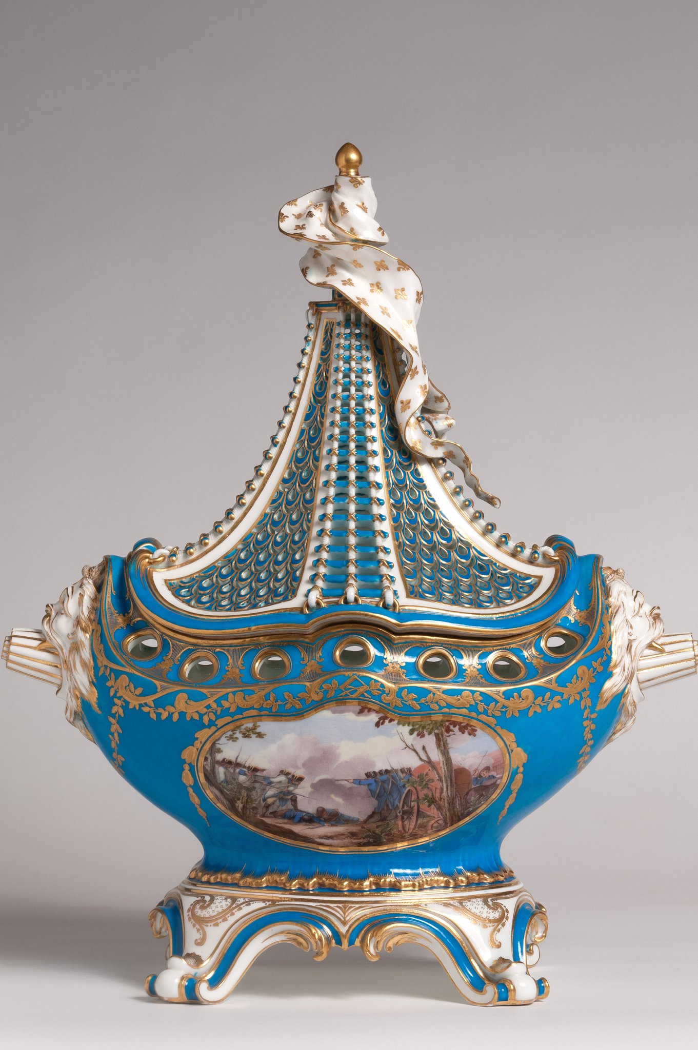 Waddesdon Curators on Twitter "objectofthemonth Sèvres potpourri