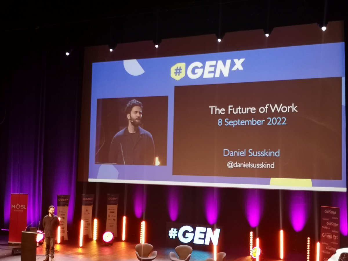 La #technologie ne disrupte pas seulement les métiers des "cols bleus", mais aussi ceux des "cols blancs" : avocats, architectes, médecins, consultants...
<a href="/danielsusskind/">Daniel Susskind</a>
#FuturofWork #GEN2022
<a href="/GENumerique/">Grand Est Numérique</a>