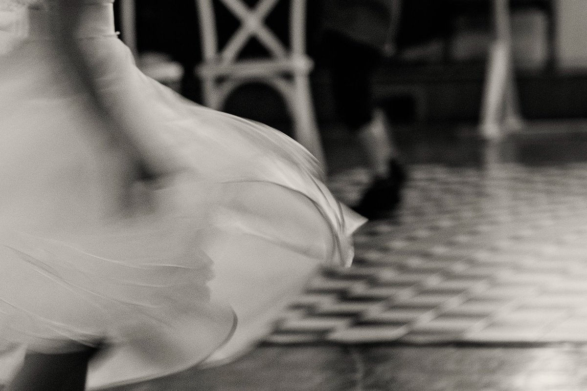 MyWeddingWisdom's tweet photo. The return of #StrictlyComeDancing this weekend is a reminder to think about your first wedding dance. 🪩

Invest in some dance lessons, this is a great way to spend time and learn together, whilst mastering a new skill. 

Check out this advice here! 
https://t.co/brxs3gX1Bb https://t.co/uuSjb8NxZQ