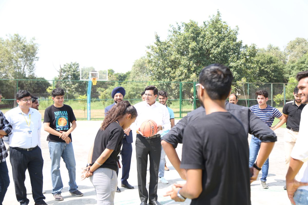 gnamity's tweet photo. Inauguration of Basketball Court by Dr. Ajay Rana Sir, Director General, Amity Greater Noida Campus !!! https://t.co/V5qEz3fnjt