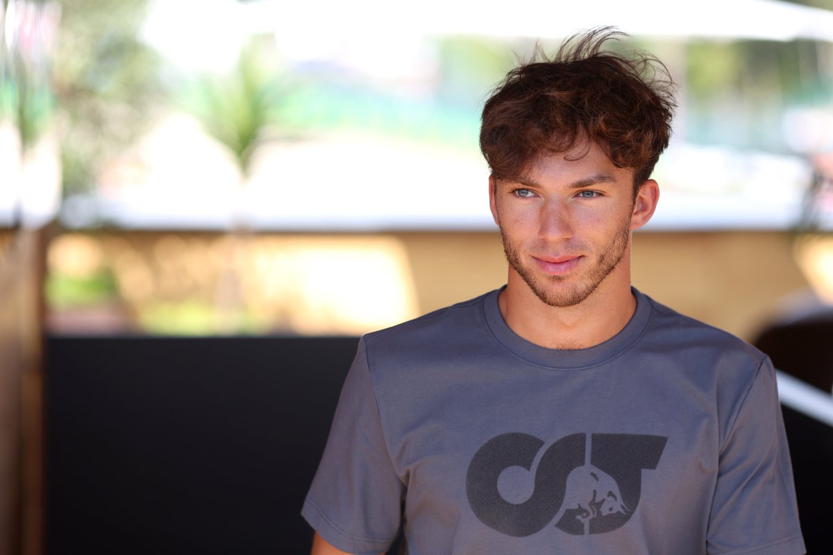TearOffFR's tweet photo. 🔴 Pierre Gasly est actuellement malade et, sur conseil d'un médecin, ne sera pas présent aujourd'hui à Monza. 🤒

On lui souhaite un bon rétablissement ! 🙏

(🗞️ @AlphaTauriF1)

#F1 #ItalianGP 🇮🇹 https://t.co/89roDjP9vk