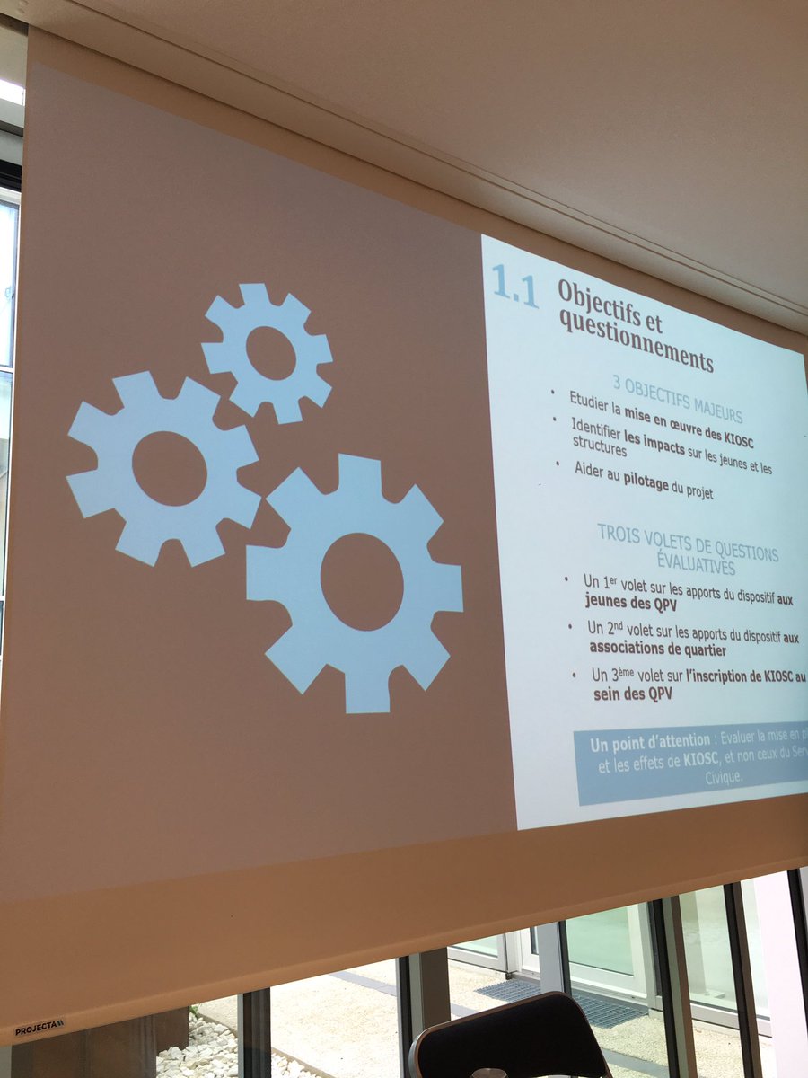AgencePhare's tweet photo. C’est parti pour la restitution de l’évaluation du programme #Kiosc de @uniscite à la Maison du Handball. Une évaluation quali-quanti menée pendant 3 ans! https://t.co/IXMVQ8bXNQ