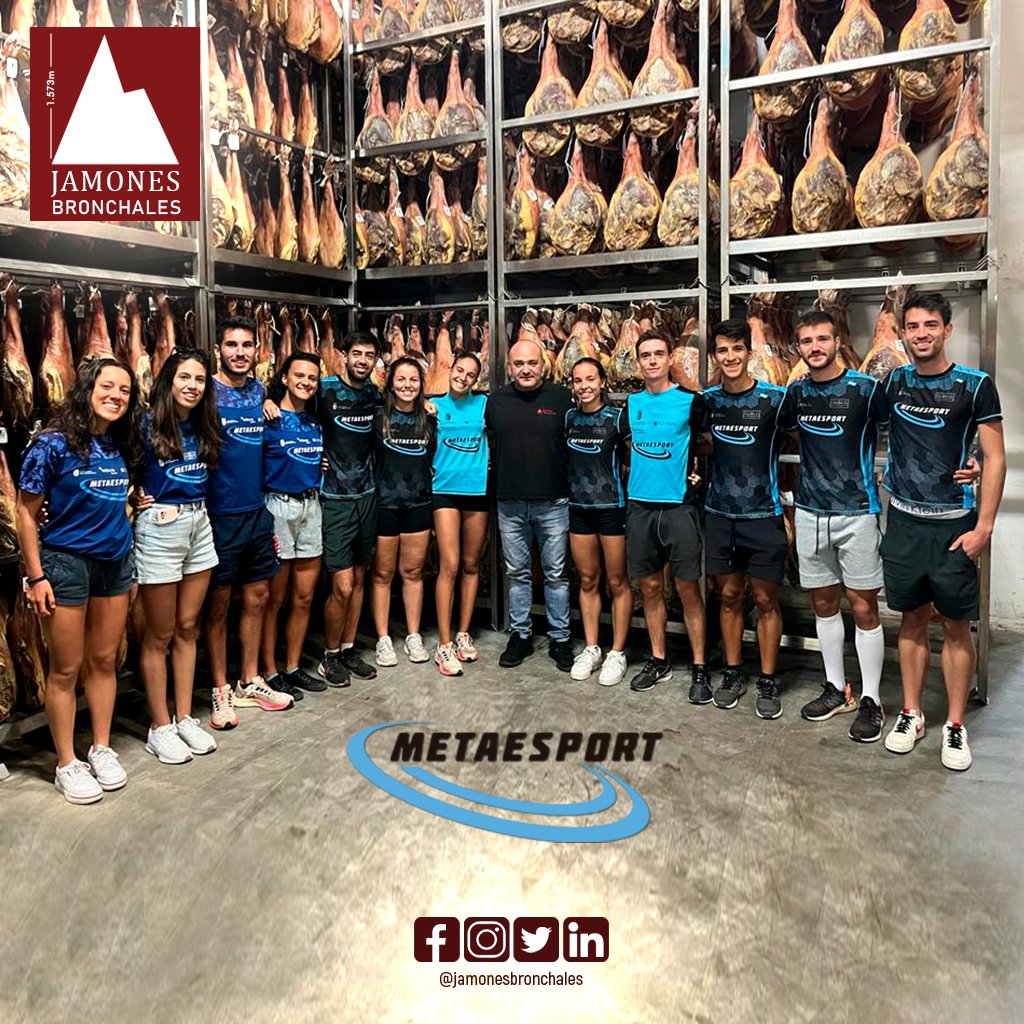 JamonesB's tweet photo. https://t.co/dPHDSLNJ0Y con el deporte, apoyando a @metaesport y aportando #ProteínaNatural de alta #calidad un ¡BUEN JAMÓN! Hasta 30,5gr de proteína libre de #grasa por cada 100gr. Para rendir a tope en sus #entrenamientos y #disfrutar de lo lindo. 😋
#jamones #jamonesbronchales https://t.co/bcrrFkWYqh
