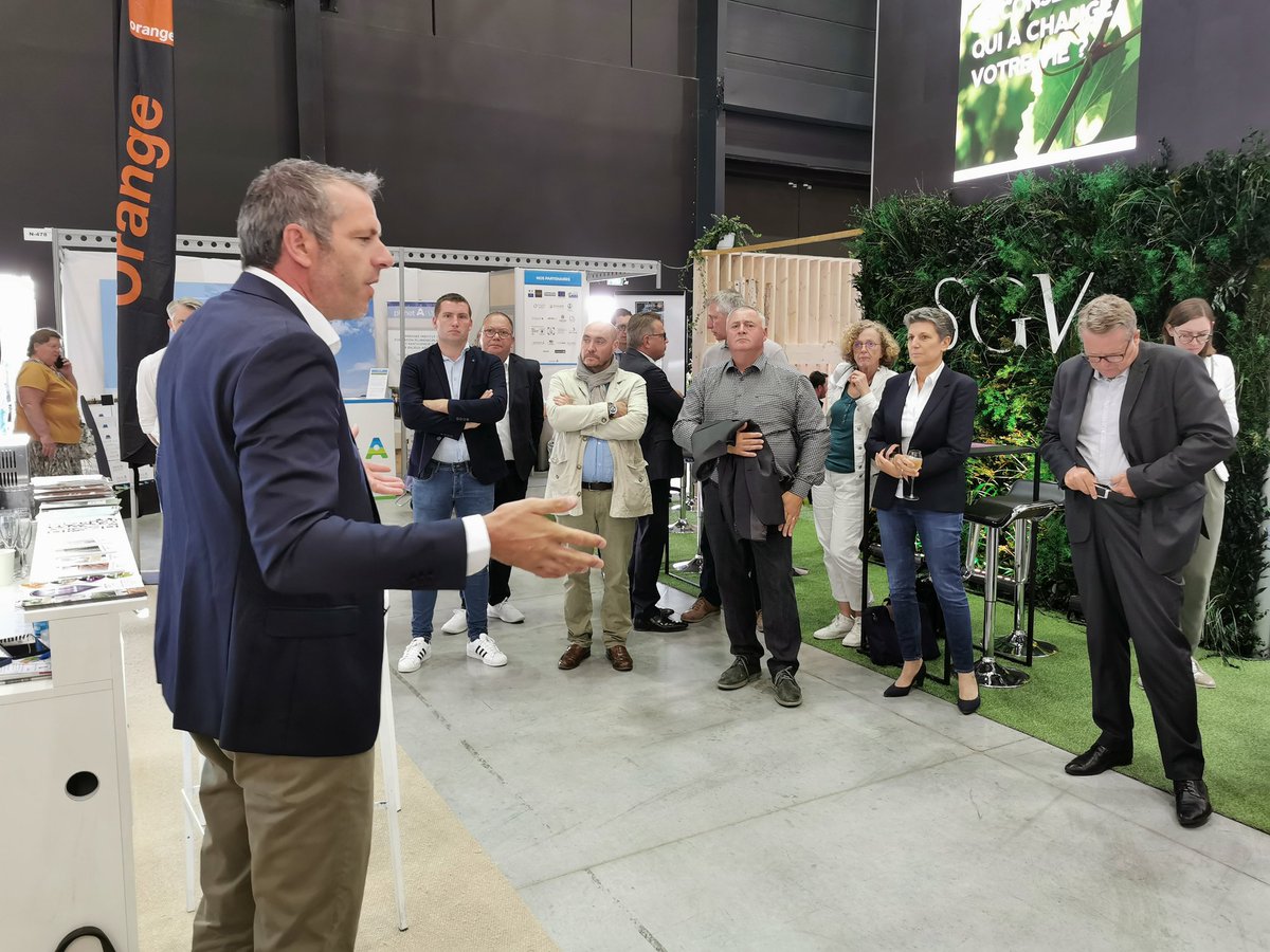 Lancement du temps de présentation par <a href="/Maximin51/">Charpentier Maximin</a> du projet de démonstrateur de bioéconomie territorial pour une transition des systèmes agricoles décarbonés Hall4 stand N 470

@Terrasolis_ <a href="/GRDF/">GRDF</a>
<a href="/AlexDucruet_/">ALEXANDRE DUCRUET</a> <a href="/regiongrandest/">Région Grand Est</a>
<a href="/ChambagriFrance/">Chambres d'agriculture France</a>