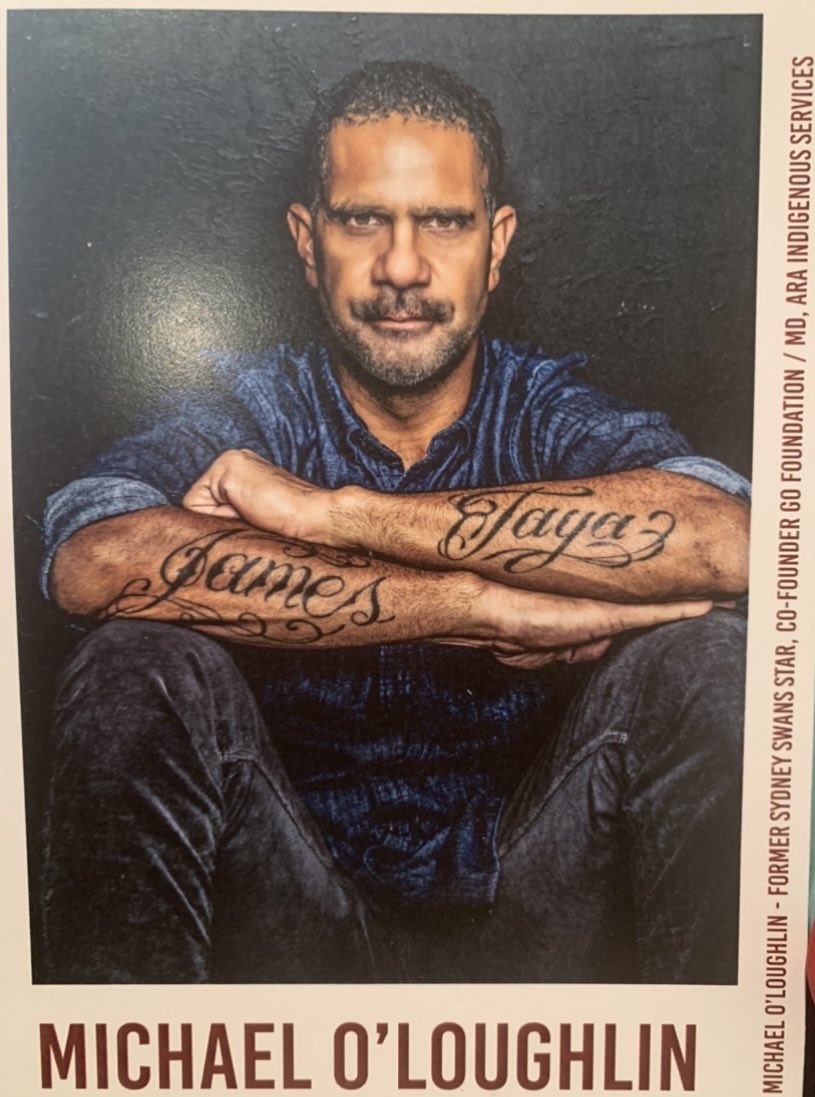 LizDeepJones's tweet image. ⁦@sydneyswans⁩ legend ⁦⁦@MickOLoughlin⁩ checking out our WeBleedTheSame #exhibition combating racism ⁦@ourANU⁩ which he’s also featured in.He’s creating pathways for #Indigenous youth ⁦@GOFoundationAU⁩ An inspiration!🙏🏽MickyO ⁦@canberratimes⁩ ❤️