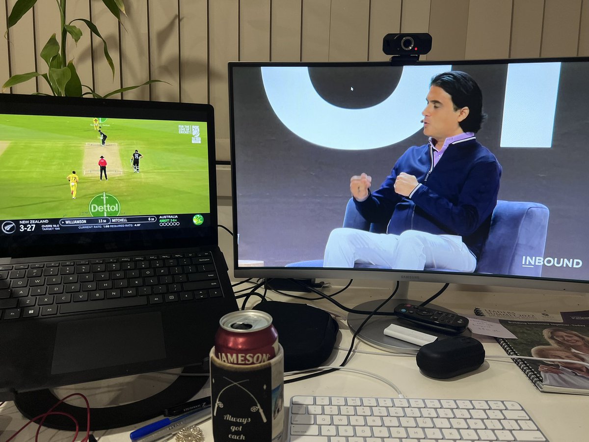 gregoddy's tweet photo. #multitasking #INBOUND22 #Australia #cricket #beverage https://t.co/ujqUVQKyEX