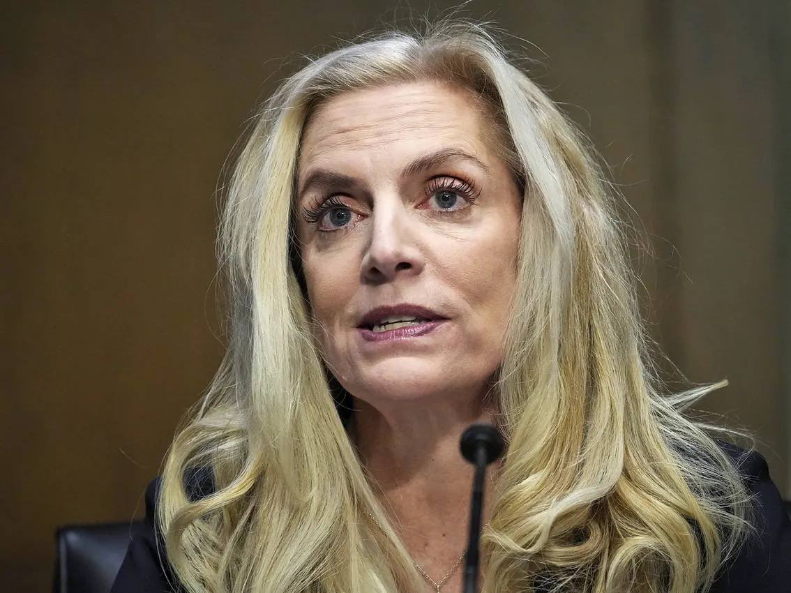MrDuoCrypto's tweet photo. Fed Vice Chair Lael Brainard said crypto has the same risks as traditional finance but some situations that are different will need new regulation https://t.co/eRdGCxIehq