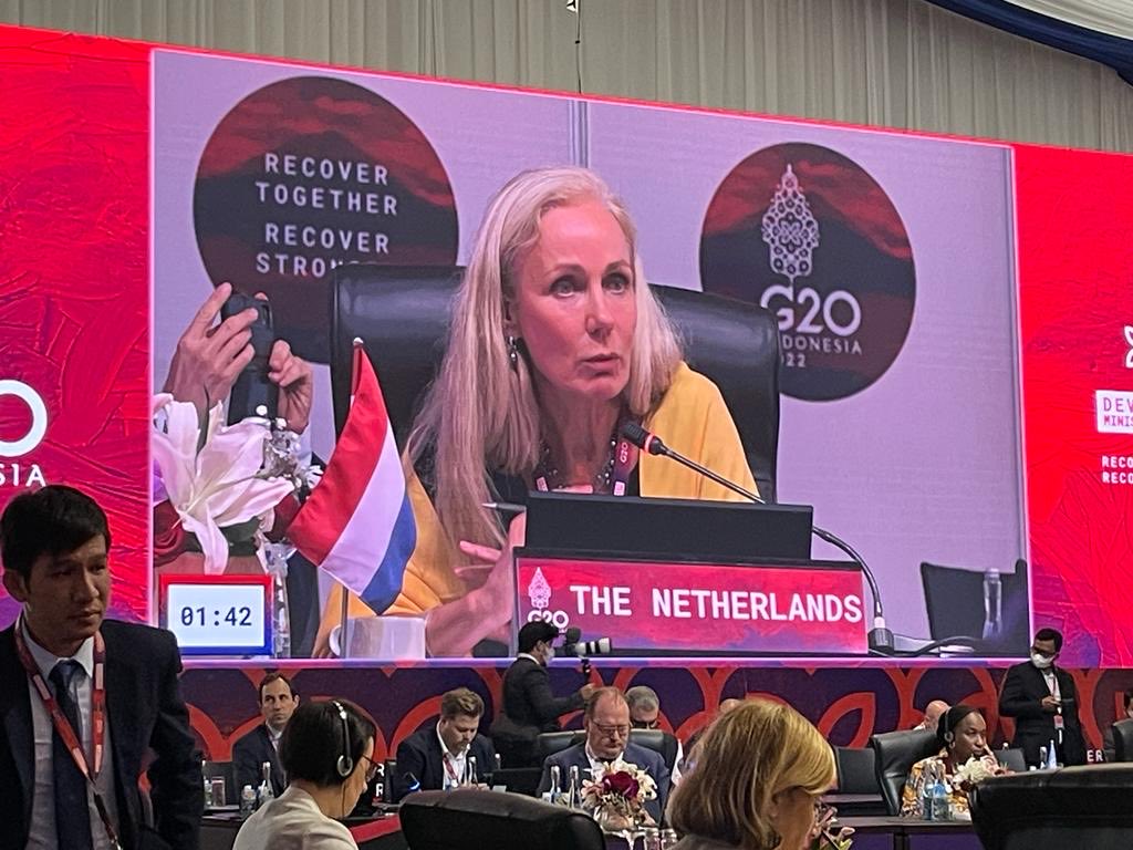 An honor to speak on behalf of ⁦<a href="/DutchMFA/">Dutch Ministry of Foreign Affairs 🇳🇱</a>⁩ during the G20 Development Ministers meeting in Indonesia about how effective multilateralism, gender equity, adaptive social protection, digital transformation, green economy &amp; blended finance can help to eradicate extreme poverty