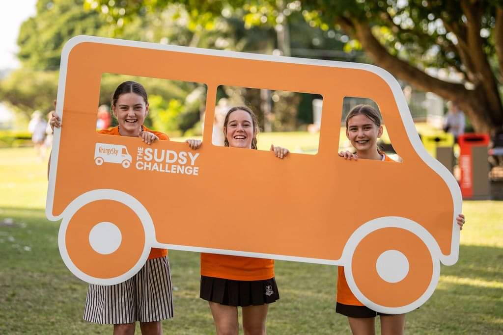 For Sept <a href="/OrangeSkyAU/">Orange Sky Australia</a> is encouraging us to wear the same clothes for three consecutive days, in an effort to spark conversation around #homelessness and raise funds for services #OrangeSky provides.

westender.com.au/event/orange-s…