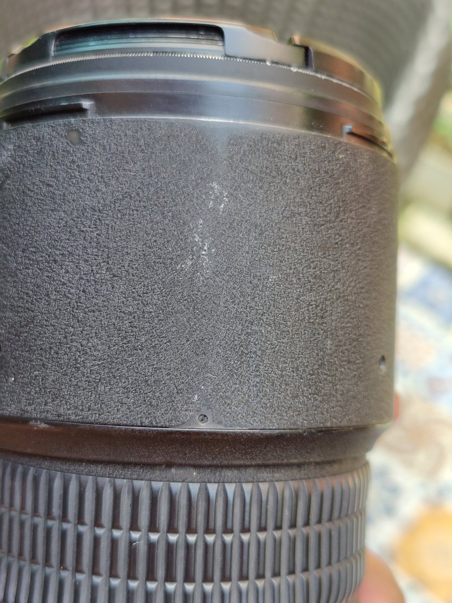 deejaedumlao's tweet photo. This baby still works fine! Tho a few things to note:

• few signs of wear and tear
• very small fungi buildup, can still kill it with UV/ sunlight. Despite the dirt, it doesn't affect image quality

It'll also come with a free lens pouch! https://t.co/FTTyk5yWV0